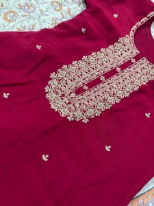 Elegant Pink Embroidered Kurta
