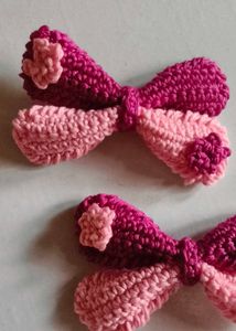 Crocheted Bow Hair Clips
