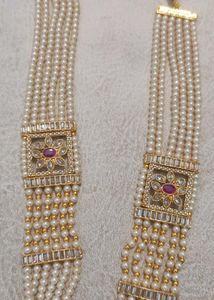 High Quality Kundan and Pearl Set