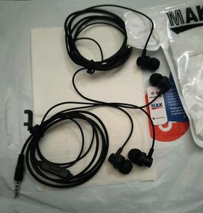 new pack of 2 combo earphone's