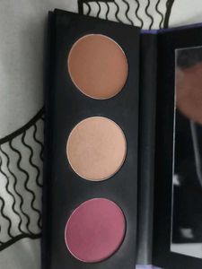 Brand New SUGAR Matte contour blush and Hilighter