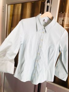 Light Blue Classic Button-Up Shirt☁️🎗️