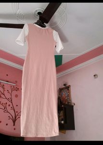PEACH STRETCHIBHLE BODYCONE