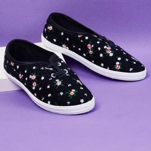 Floral Print MAX Girl Shoe