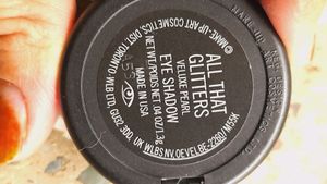 Mac Original  Eyeshadow Beatuful Shine With Tag