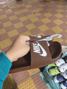 Nike Slides🎀