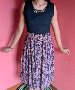 Stylish Sleeveless Dress