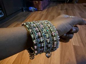 Boho Beaded Bangle Set with cute little hearts ❣️