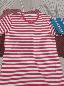 Striped V-Neck T-Shirt combo299