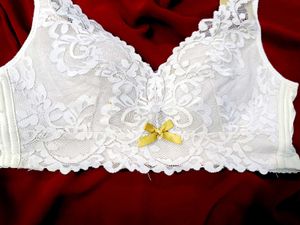 🇳🇿💫🎀Elegant Lace Bra with Bow Detail