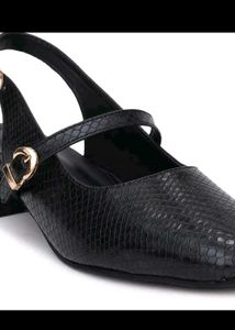 Stylish Black Slingback Heels