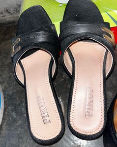 Chic Black Slip-On Sandals