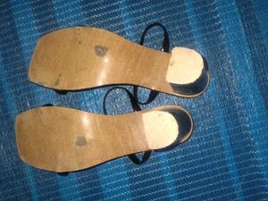 Black Jelly Sandals