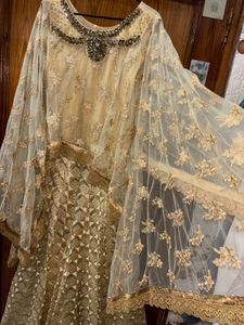 🌸Elegant Gold Embellished Poncho Dress