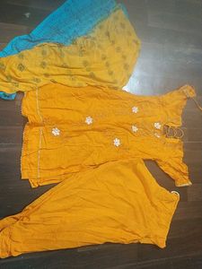 Beautiful Yellow Kurta Set