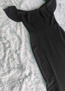 Elegant Off-Shoulder Black gown