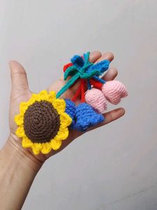 Crochet Flower Hair Clips or bag charms Set