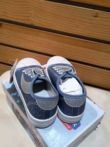 Cutewalk Babyhug Denim Sneakers