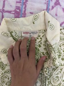Stylish Paisley Cropped Print Shirt