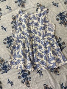 Blue Sleeveless Peplum Top