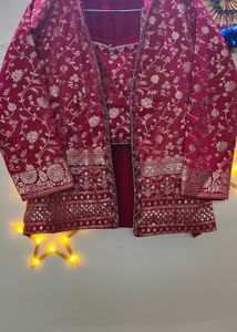Elegant Red Embroidered Kurta Set