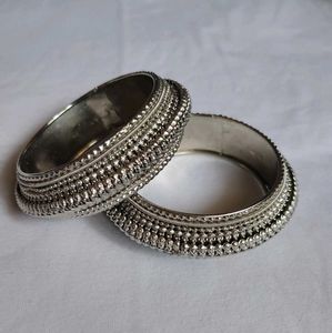 Oxidized bangles
