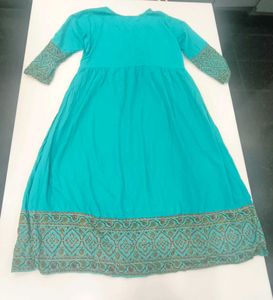 Elegant Embroidered Kurta