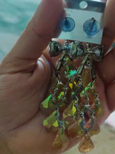 2 pair of earrings with box