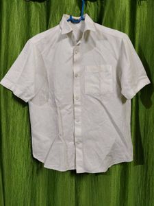 Classic White Short Sleeve Button-Up Shirt