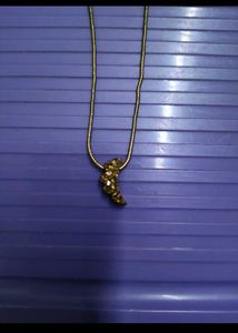 combo of 3 neck pieces