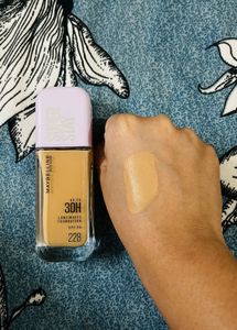 Maybelline Super Stay lumi matte Foundation
