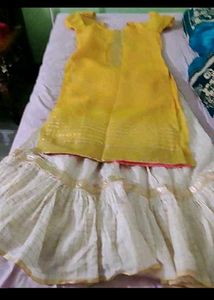 Elegant Yellow Kurta Set