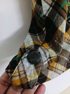 Plaid Sleeveless Hooded Top