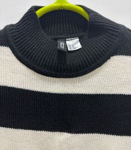 H&amp;M Polo Neck Striped Cropped Sweater (XS)
