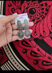 2 Oxidized Earing And Kada