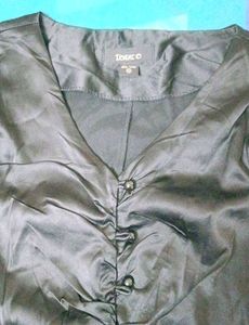 Crop Black Shirt