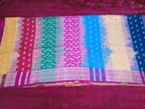 ✨ Exquisite 8-Saree Heritage &amp; Trend Combo ✨