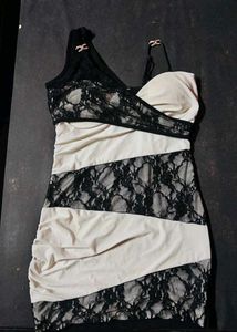 Stunning Lace &amp; White Bodycon Dress