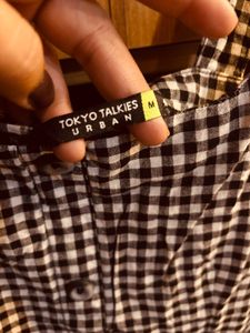 Chic checkered sleeveless Tokyo Talkies Dress