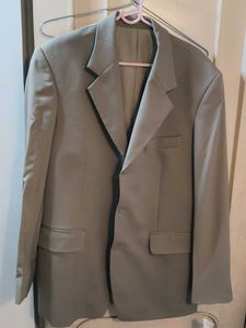 Men's Classic 3 button Olive Blazer