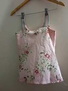 BEAUTIFUL FLOWERS POLY SILK PEACH TOP FOR WOMEN