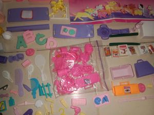 Dollhouse Furniture &amp; Accessories Lot