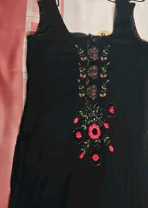 Black Kurta with Floral Embroidery
