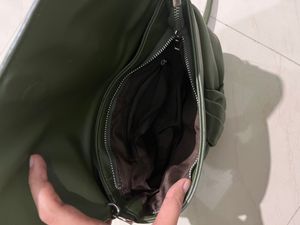 sling bag