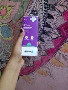 The Derma Co 10% Vitamin C Face Serum