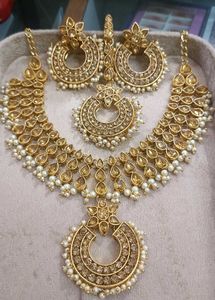 neck set