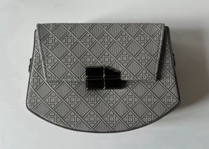Chic Textured Grey Crossbody Bag