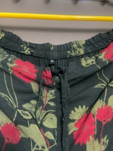 Stylish Floral Print Palazzo Pants