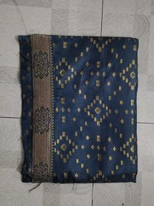 Elegant Teal Saree with Gold Motif