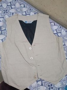 Sleeveless Jacket For Boys